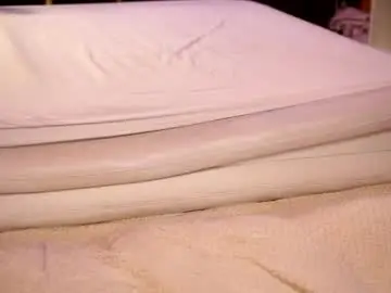 Live Porn with cataleyasyrene - Chaturbate