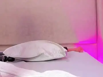 Free Porn Cam with melanieroah1 - Chaturbate