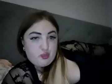 Adult Webcam with meriwoulders - Chaturbate