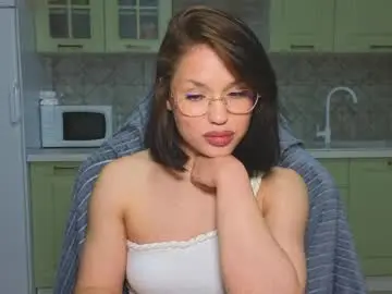 Free Live Porn with mia___lunaa - Chaturbate