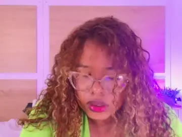 Free Live Porn with niickypurple - Chaturbate