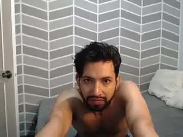 Live Sex with adrian_falcon - Chaturbate