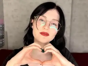 Private Sex Chat with eleniswackhammer - Chaturbate