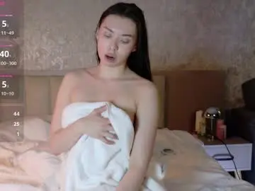 Adult Video Chat with brenda_m00n - Chaturbate