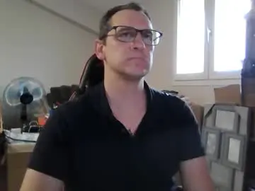 Free Porn Cam with loic31_31 - Chaturbate