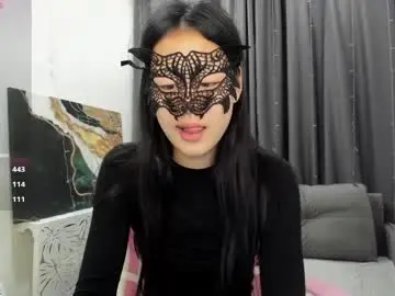 Live Sex Cam with helenblazetrt - Chaturbate