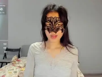 Live Sex Cam with helenblazetrt - Chaturbate