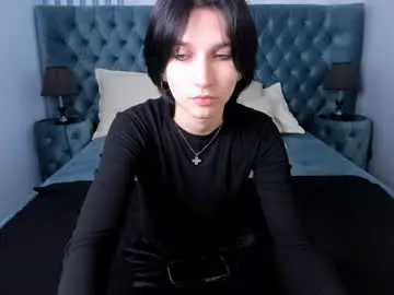 Nude Webcam with adonbev - Chaturbate