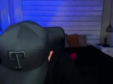 Live Sex with jhon_bear02 - Chaturbate