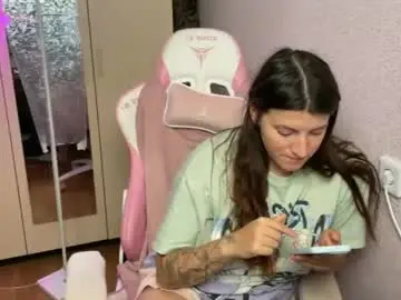 Live Porn with katrin_kristal - Chaturbate