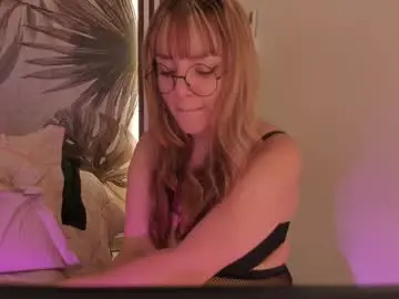 Best live sex cam show with samaantha_white_ - Chaturbate
