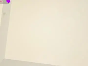 Live Sex Cam with scarlet__15_ - Chaturbate