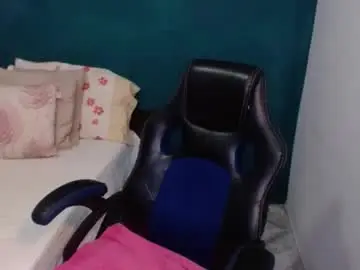 Live Porn with scarlett_duboi1 - Chaturbate