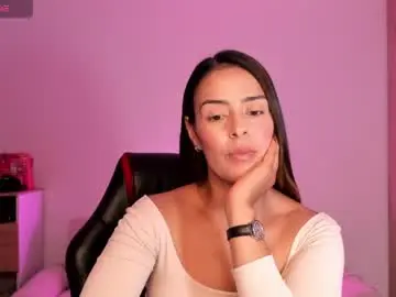 Live Porn with alessandramoreli - Chaturbate