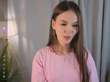 Live Sex Cam with alyshaplescia - Chaturbate