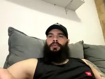 Live Sex Cam with beardmax - Chaturbate