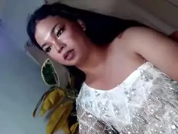 Live Sex Cam with hotsiren101 - Chaturbate