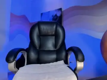 Free Live Porn with charlottecox_ - Chaturbate