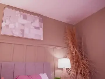 Free Live Porn with curvyliciouss - Chaturbate