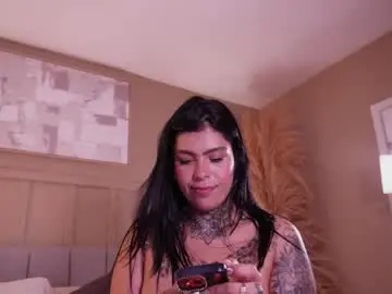 Best live sex cam show with curvyliciouss - Chaturbate