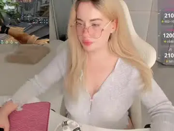 Sex Chat with i_want_you_eva - Chaturbate