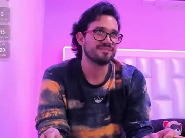 Live Sex with adriansith - Chaturbate