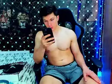Live Sex Cam with javiersexymann - Chaturbate