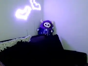 Live Sex with harleydem0n666 - Chaturbate