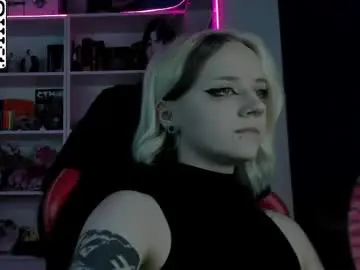 Free Porn Cam with holy_mistresss - Chaturbate