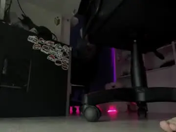Live Porn with holy_mistresss - Chaturbate