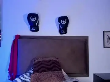 Adult Webcams with ryan_evannss - Chaturbate