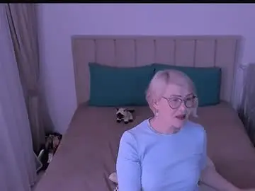 Private Sex Chat with sabrinamacmarren - Chaturbate