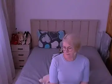 Free Live Porn with sabrinamacmarren - Chaturbate