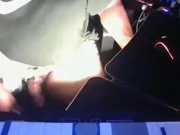 Sex Cam with aboveaveragebig8 - Chaturbate