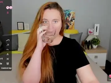 Nude Webcam with red_naughtyfox - Chaturbate