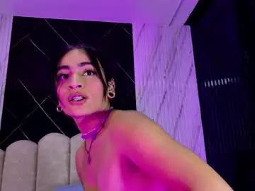 Best Webcam with malaia_thompson_ - Chaturbate