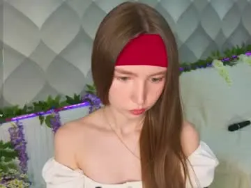 Sex Cam with annamarie_foryou - Chaturbate