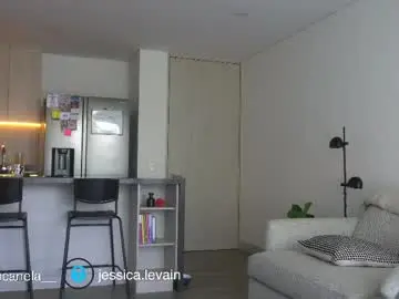 Live Porn with canelasungirl - Chaturbate