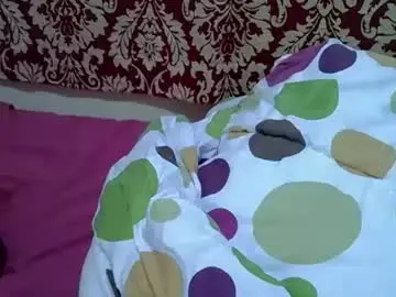 Live Sex Cam with lovely_gee - Chaturbate