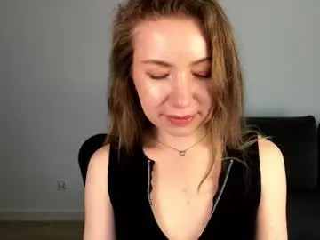 Live Sex Cam with mia_luxx92 - Chaturbate