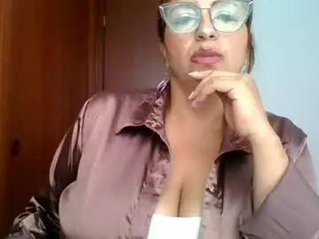 Best live sex cam show with rossanalionheart - Chaturbate