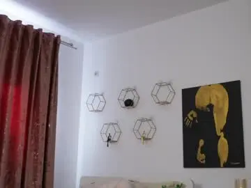 Sex Chat with alieness - Chaturbate