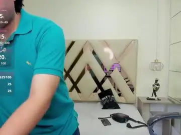 Sex Cam with andrewsmile_ - Chaturbate