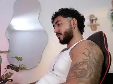 Free Porn Cam with bigdaddybx - Chaturbate