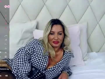 Best live sex cam show with ginabear - Chaturbate