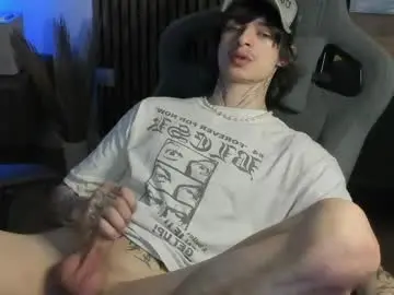 Nude Webcam with oliverrgroove - Chaturbate