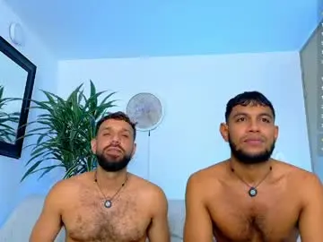 Live Sex Cam with fantastic_couple_mens_ - Chaturbate