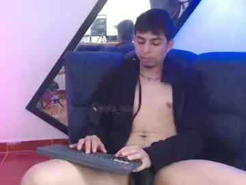 Free Live Porn with mralpha_latino - Chaturbate
