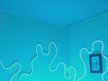 Live Sex Cam with aleja1214 - Chaturbate