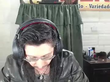 Live Sex with miguel__98 - Chaturbate